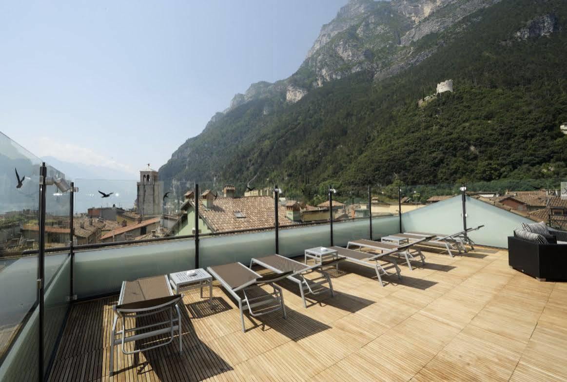 Hotel Antico Borgo Riva del Garda Kültér fotó