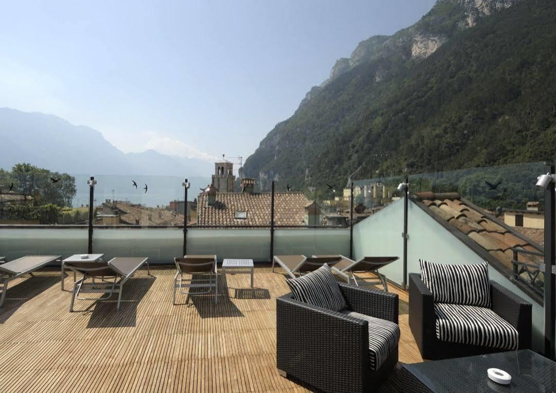 Hotel Antico Borgo Riva del Garda Kültér fotó